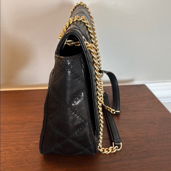 Tory Burch Black Quilted Leather Shoulder Bag - Picture 6 of 11